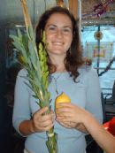 Shaking the Lulav & Etrog