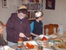 topping the pizzas