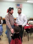 Giving a hand for Israel