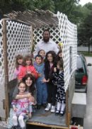 yay, a sukkah oon wheels, and we're in it!